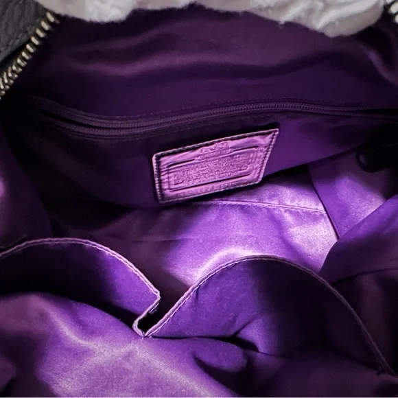 Vintage style Y2K Coach Black Leather Shoulder Bag with Silver Hardware handbag - Picture 12 of 17